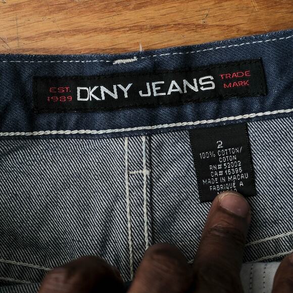 Vintage 90s DKNY Jeans Denim Mini Skirt Navy Size 2 Retro Classic Summer Casual - Picture 8 of 8